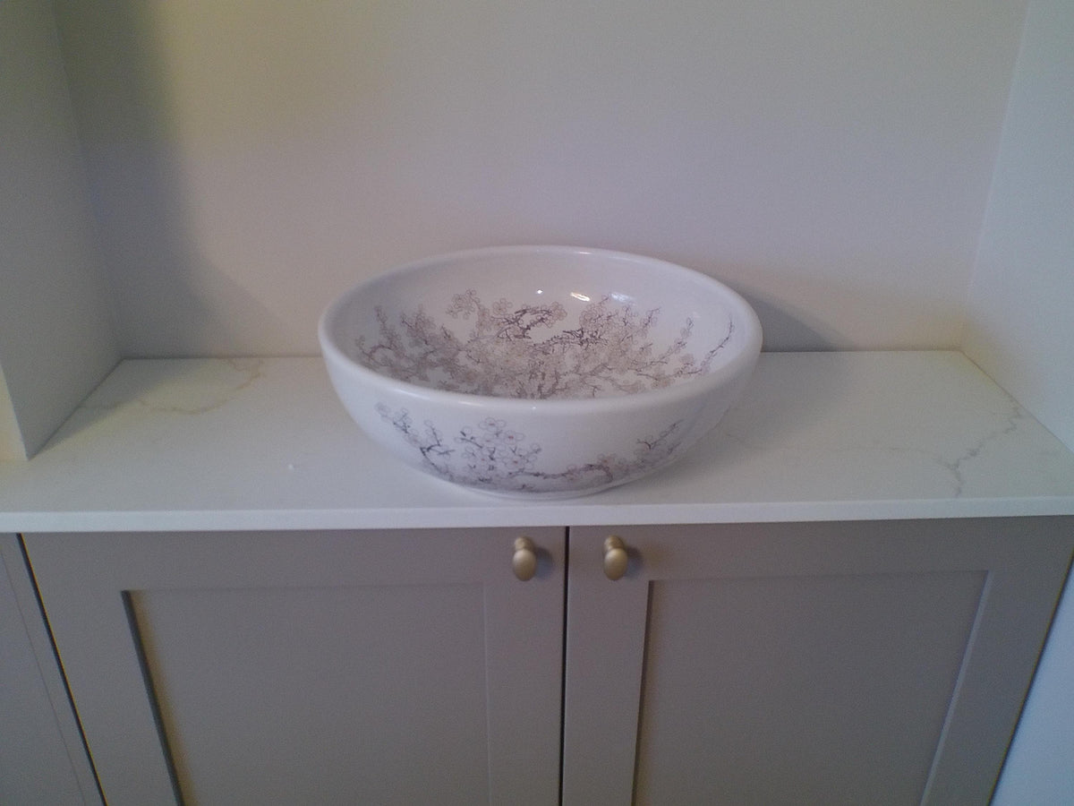 Vintage Style Porcelain Sink Pair – Hand-Painted Botanical Double Vanity Set
