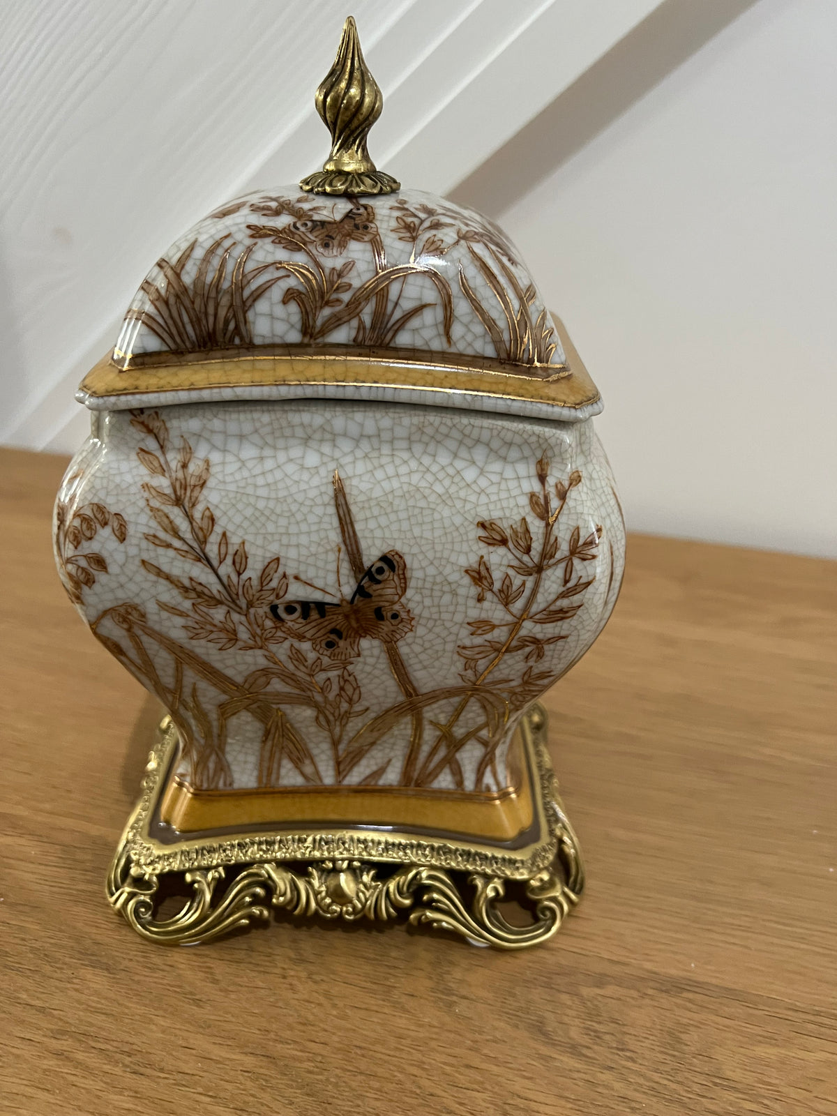Hand Painted Brown Porcelain Pot with Brass features and Butterfly detailing