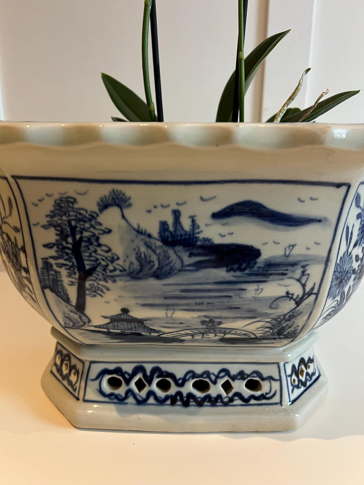 Blue & White Ceramic Planter: Aged Chinese Artwork, Glazed Finish