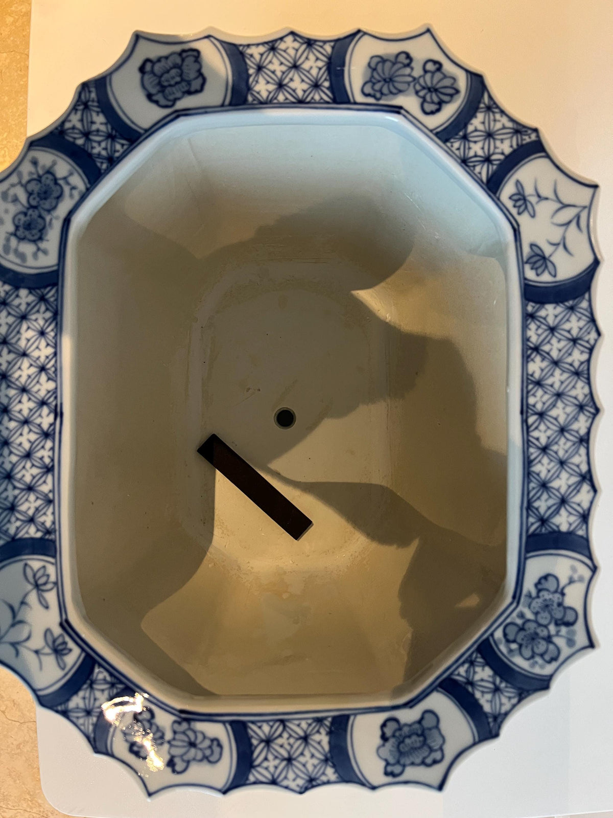 Blue & White Ceramic Planter: Glazed Chinese Garden Decor