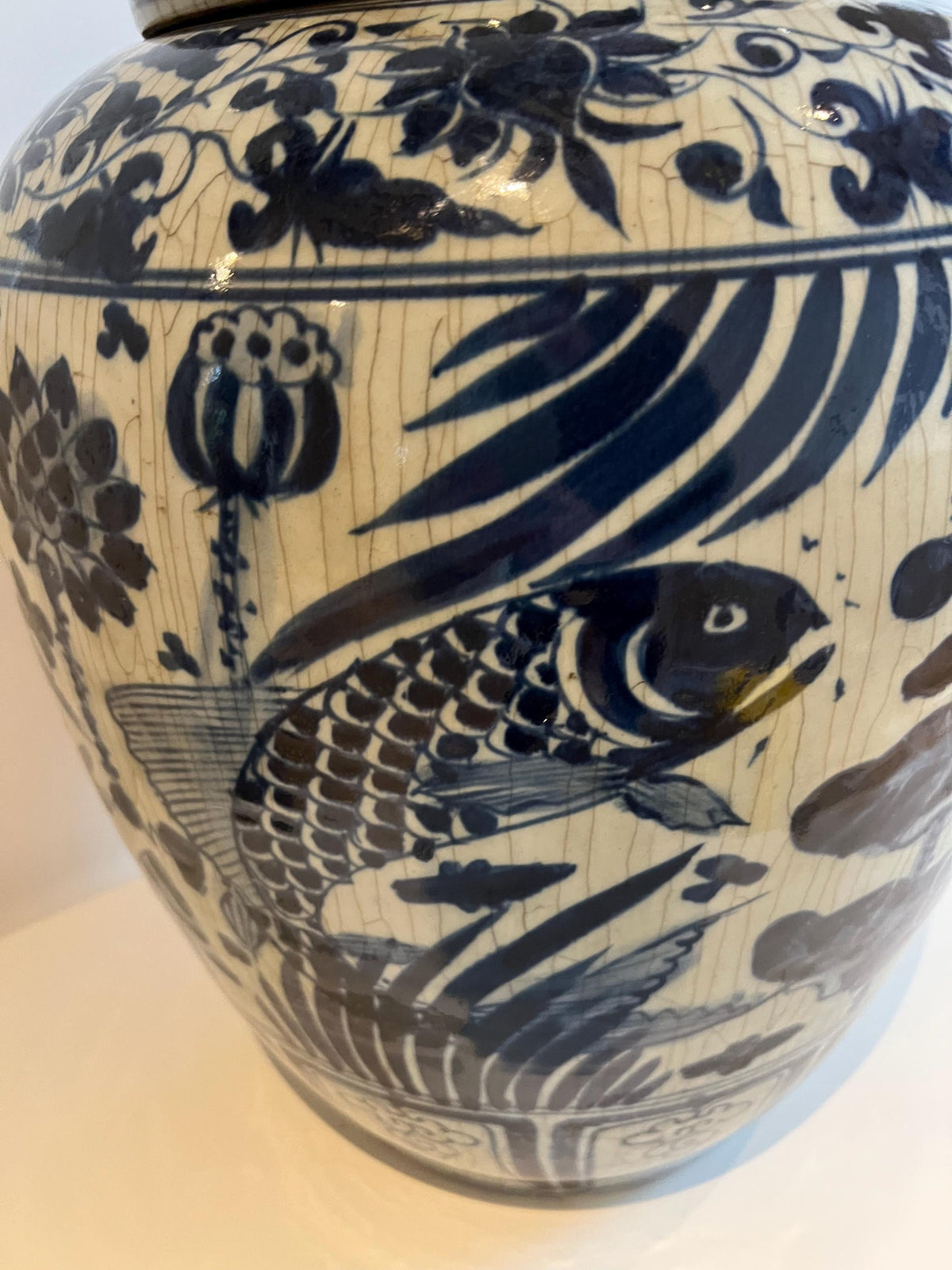 Blue and White Crackle Glaze Porcelain Ginger Jar – Hand‑Painted Fish Motif  18"