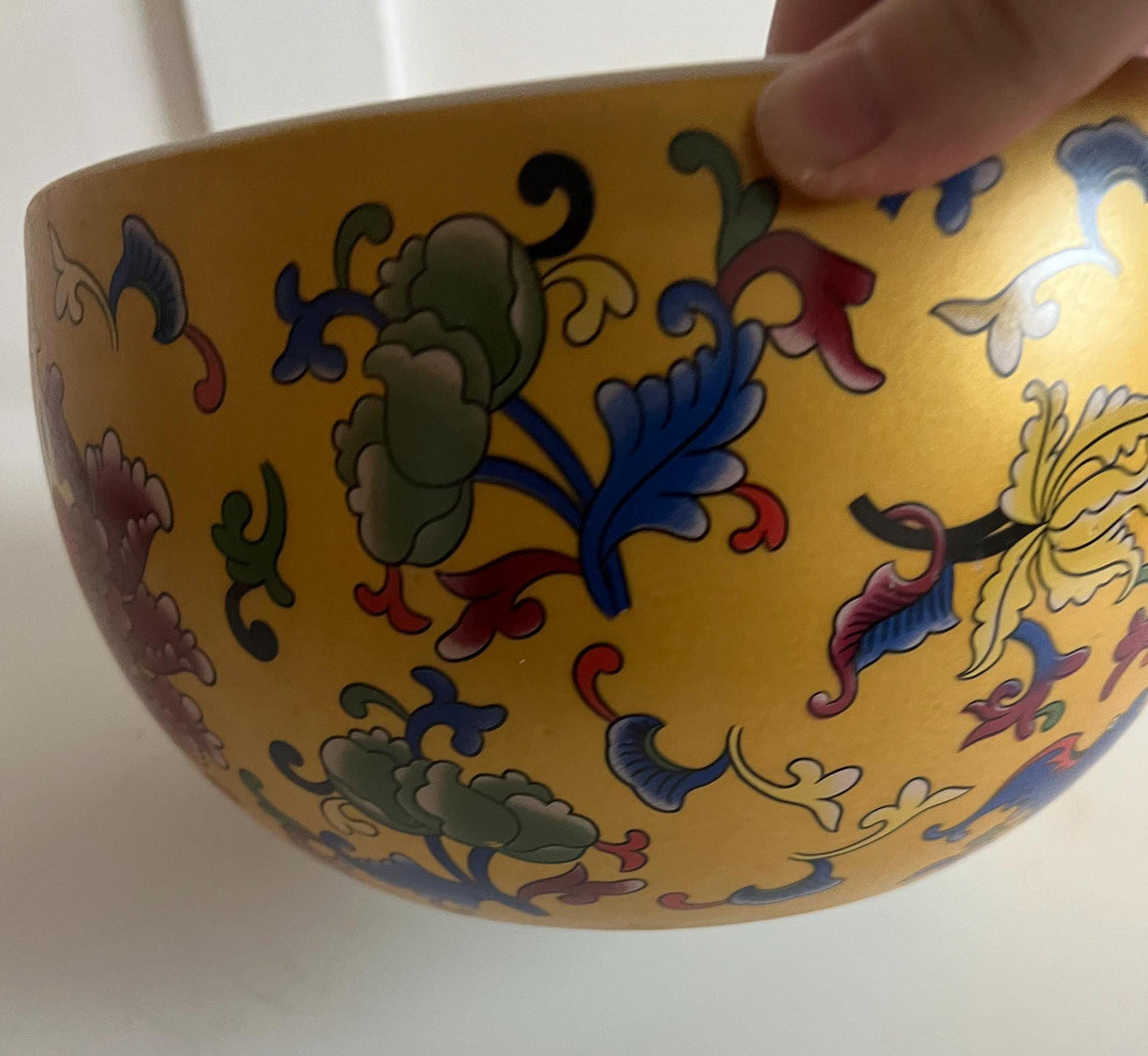 Chinese Gold Pattern Small Ceramic Bowl