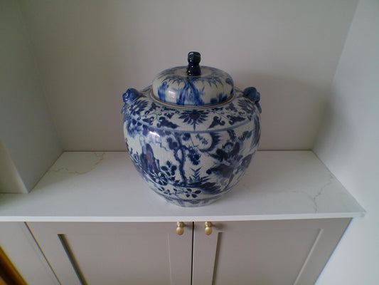 Blue White Porcelain Ginger Jar – Crackle Glaze Foo Dog Finial Asian Decor