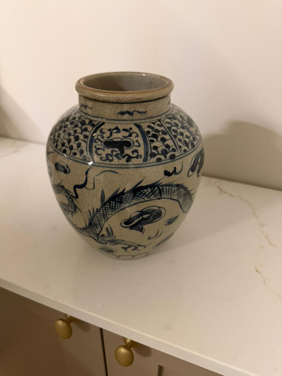 Vintage Style Chinese Porcelain Vase – Blue Dragon Motif, Beige Ceramic