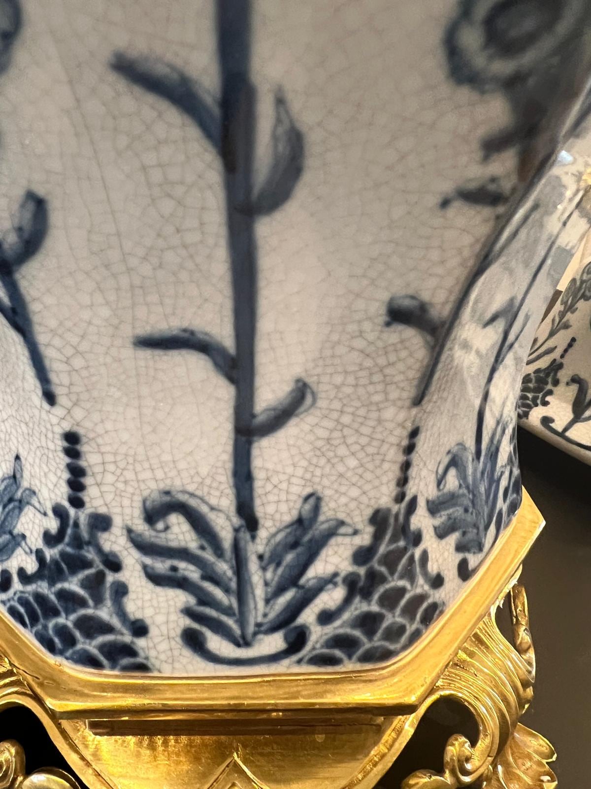 Blue and White Porcelain Ginger Jar with Lid – Decorative Urn with Gilt Base (22")