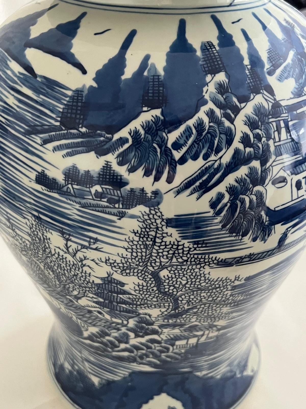 Exquisite Blue & White Lidded Porcelain Ginger Jar – Timeless Elegance 52 CM
