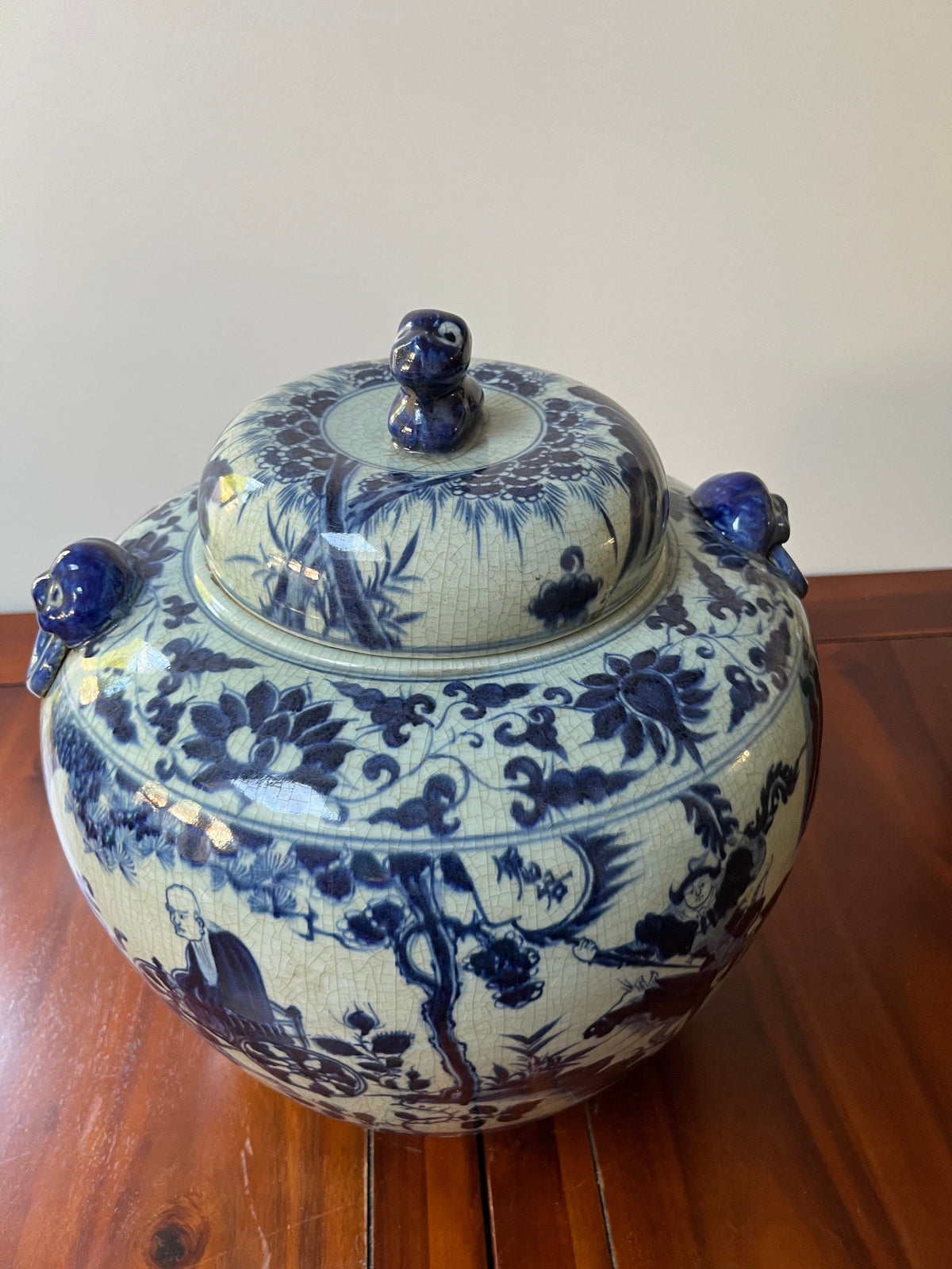 Blue White Porcelain Ginger Jar – Crackle Glaze Foo Dog Finial Asian Decor