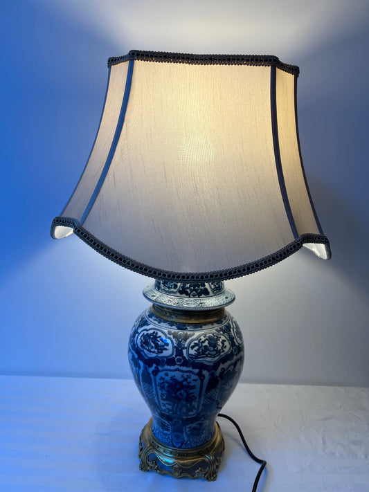 Blue and White Porcelain Table Lamp with Fabric Shade – Vintage‑Style Ceramic Lamp 69cm