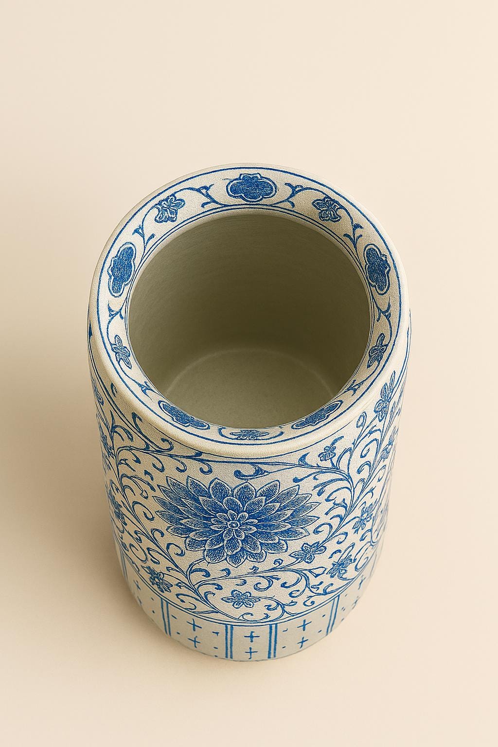 Vintage Style Blue & White Chinese Porcelain Umbrella Stand – Floral Vase