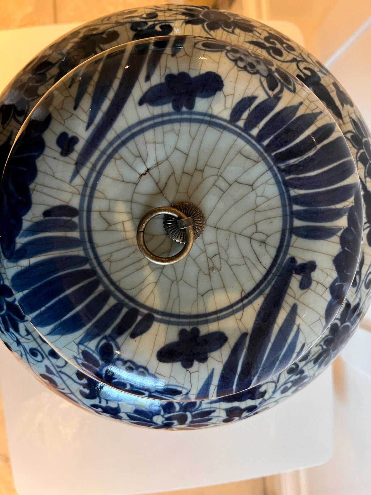 Blue and White Crackle Glaze Porcelain Ginger Jar – Hand‑Painted Fish Motif  18"