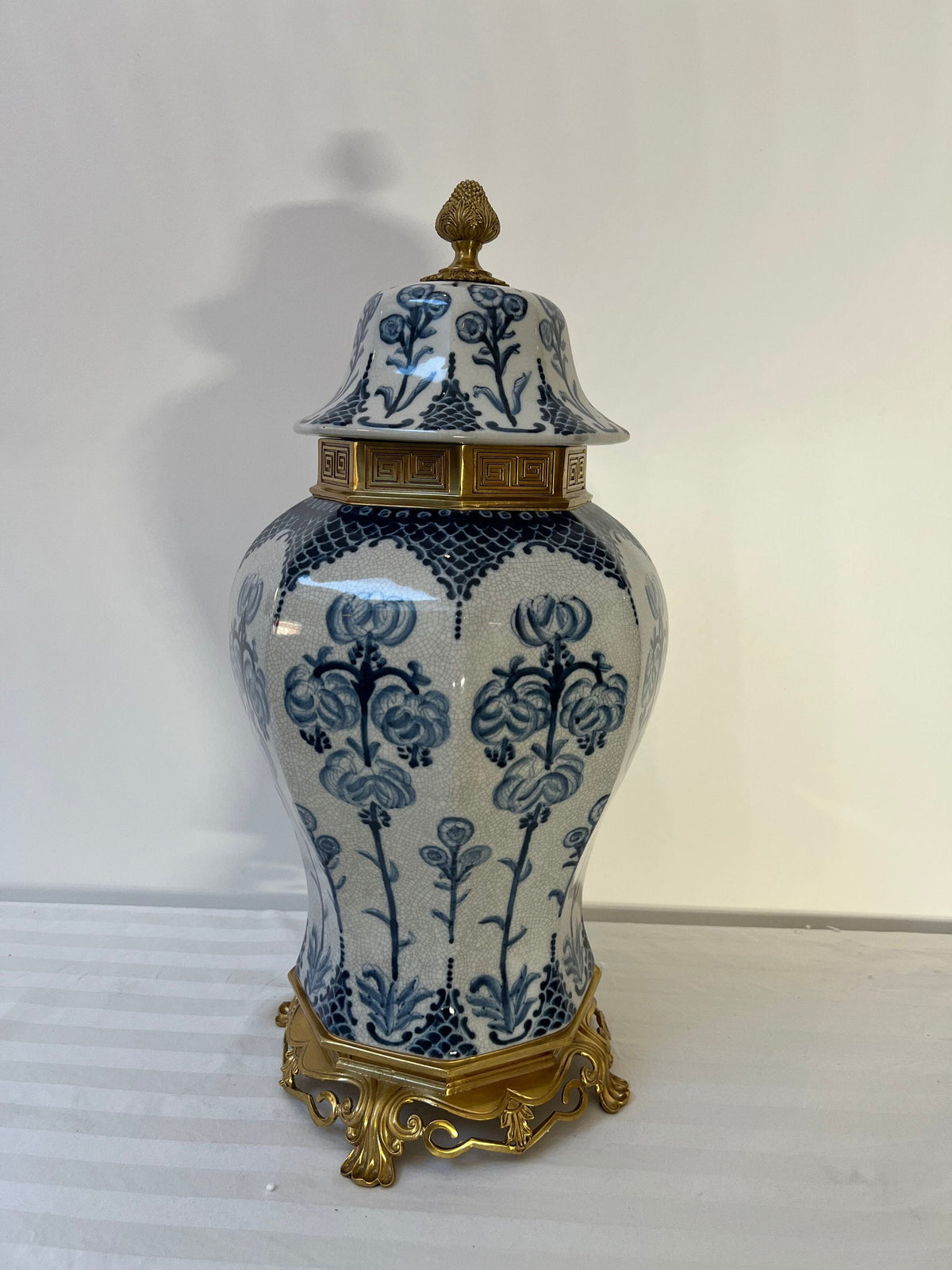 Blue and White Porcelain Ginger Jar with Lid – Decorative Urn with Gilt Base (22")