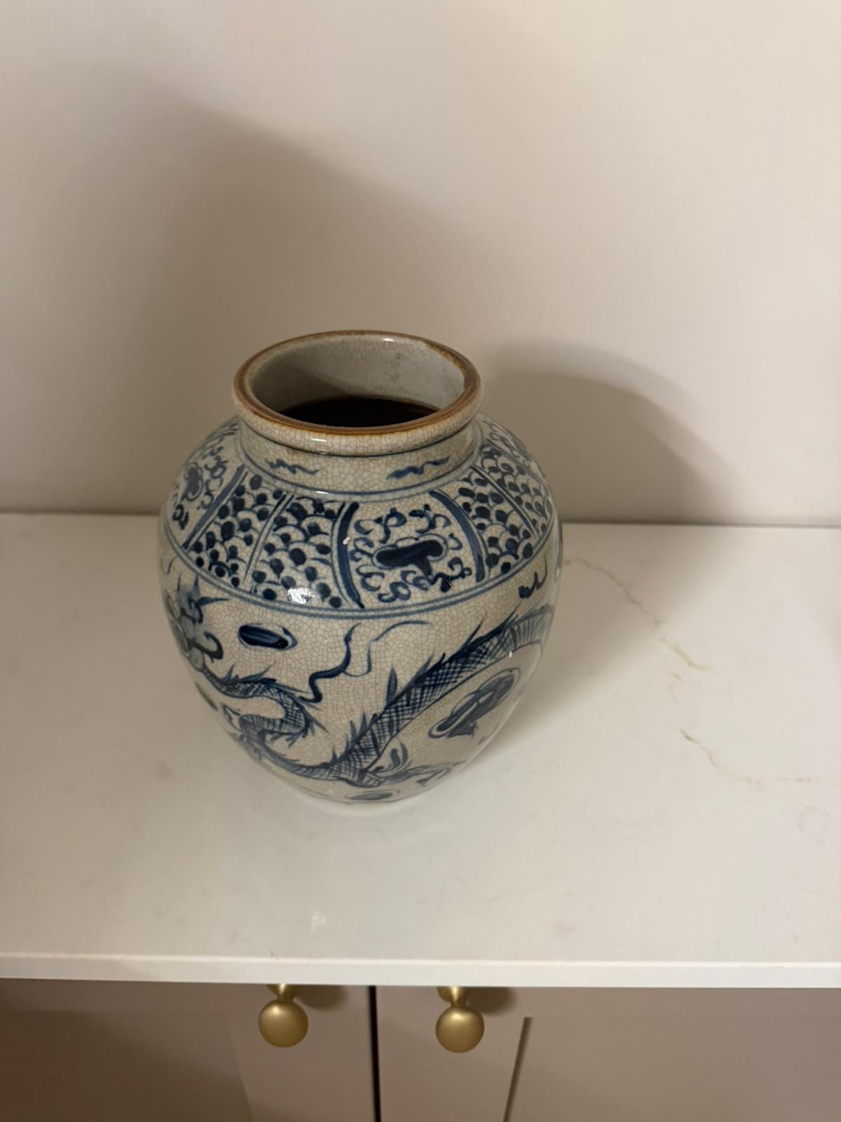 Vintage Style Chinese Porcelain Vase – Blue Dragon Motif, Beige Ceramic