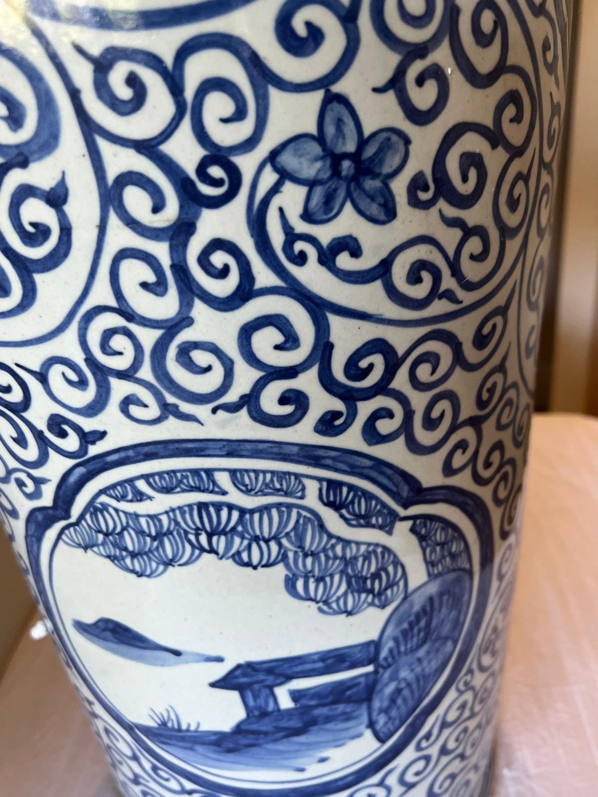 Vintage Style Chinese Blue and White Porcelain Umbrella Stand – Pagoda Landscape
