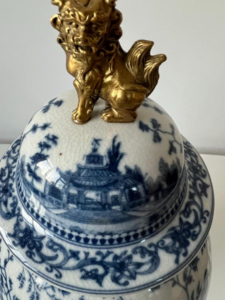 Blue and White Ginger Jar: Bronze Foo Dog Lid, Parrot Motif