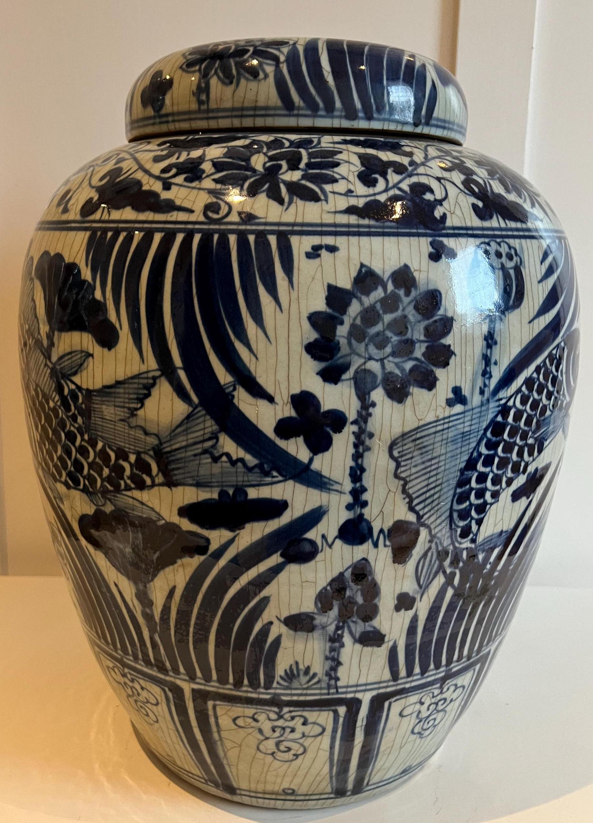 Blue and White Crackle Glaze Porcelain Ginger Jar – Hand‑Painted Fish Motif  18"